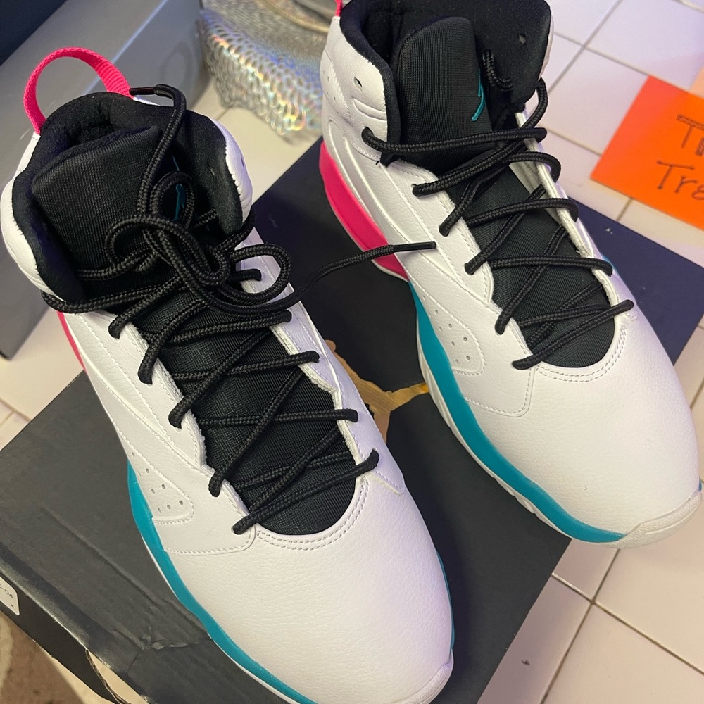 Air Jordan Lift Off